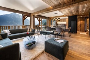 Living area - 300m from resort center, 3rd floor, terrace, tv, 105m², Champagny-en-Vanoise (Champagny-en-Vanoise)