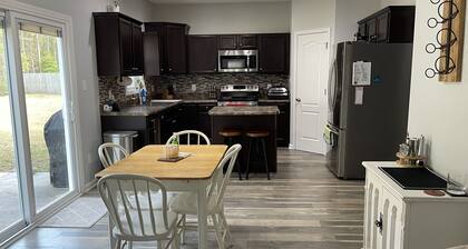 Quiet house in suburban cul-de-sac.