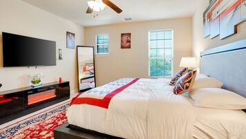 4 bedrooms, iron/ironing board, WiFi, bed sheets