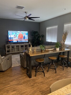 Interior - New built short distance from Cardinals Stadium/Westgate Entertainment District  (Glendale)