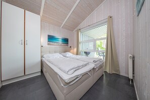 6 Schlafzimmer, Bügeleisen/Bügelbrett, Reisekinderbett, kostenloses WLAN