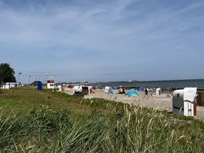 In Strandnähe, Liegestühle