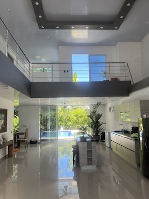 Private kitchen - Finca Casa Blanca Doradal !A 3 Minutos del Parque Tematico Hacienda Napoles! (Doradal)