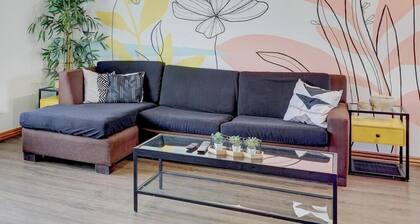 The Toucan: Dreamy 2 Bed Home Near Arts District