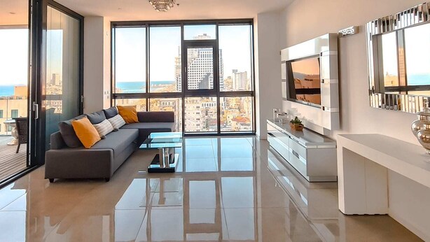 Apartment (2 Bedrooms) | Bahagian dalam