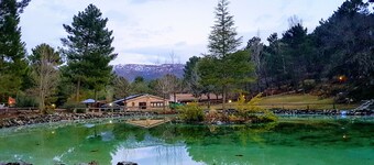 Riópar. Dentro del Parque Natural del Río Mundo. Casa de 5 Dorm 3 Baños. Ideal