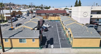 SIGNAL HILL MOTEL