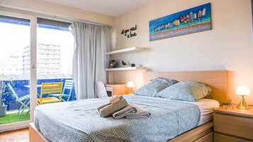 1 chambre, fer et planche Ă repasser, Wi-Fi, draps fournis