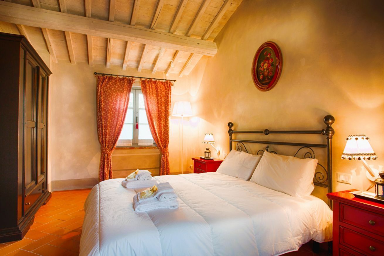 1 bedroom, in-room safe, WiFi, bed sheets