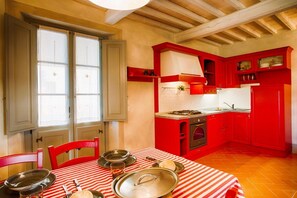 Refrigerador, horno, parrilla de estufa y lavavajillas 