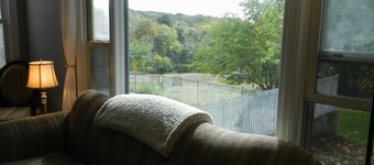 Harmony House in Hudson Valley- Pet Friendly