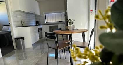Sydney Blue mountain Retreat