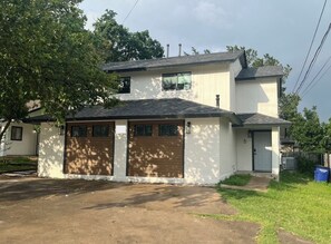 Exterior - Empire Beats (Austin)