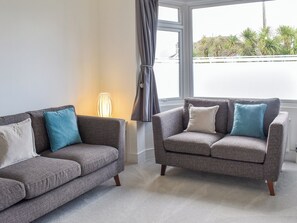 Living area - A beautifully presented, spacious holiday home. (Newquay)