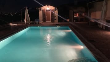 Utomhuspool