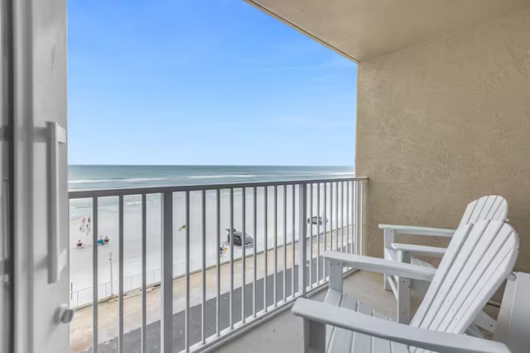 BeachviewBalcony+KingBed!