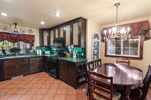 Hytte – basic | Eget kjøkken | Vannkoker