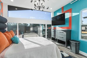 1 dormitori, planxa i posts de planxar, wifi i roba de llit 