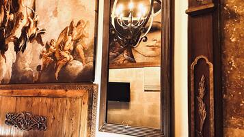 Deluxe Room | Premium bedding, free minibar items, free WiFi, bed sheets