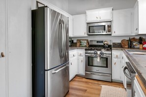 Basic Cabin | Private kitchen