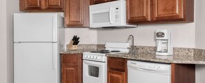 Private kitchen - Wyndham Resort 1 bedroom suite right on world famous Daytona Beach! (Daytona Beach)