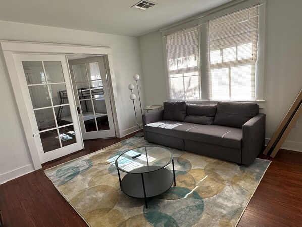 Smart-TV, Kamin, Videospiele