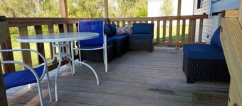 Blue Elephant Cottage