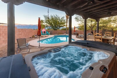 Mountain Views, Pool, Hot Tub, Outdoor Fireplace