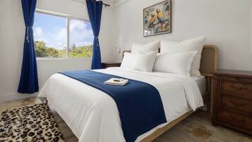 7 bedrooms, desk, free WiFi