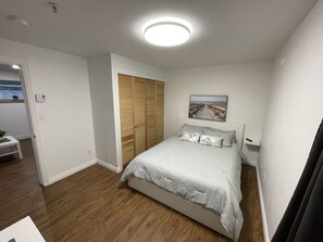 1 bedroom, free WiFi, bed sheets