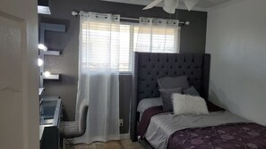 3 chambres, fer et planche à repasser, Wi-Fi gratuit, draps fournis