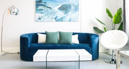 Historic Valley Junction Loft