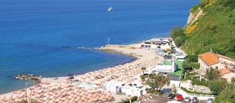 3 bedroom amazing home in Montelabbate