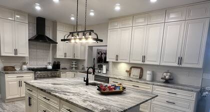 Modern Farmhouse on 2 acres w/Barn! Convenient to everything Tampa has to offer!