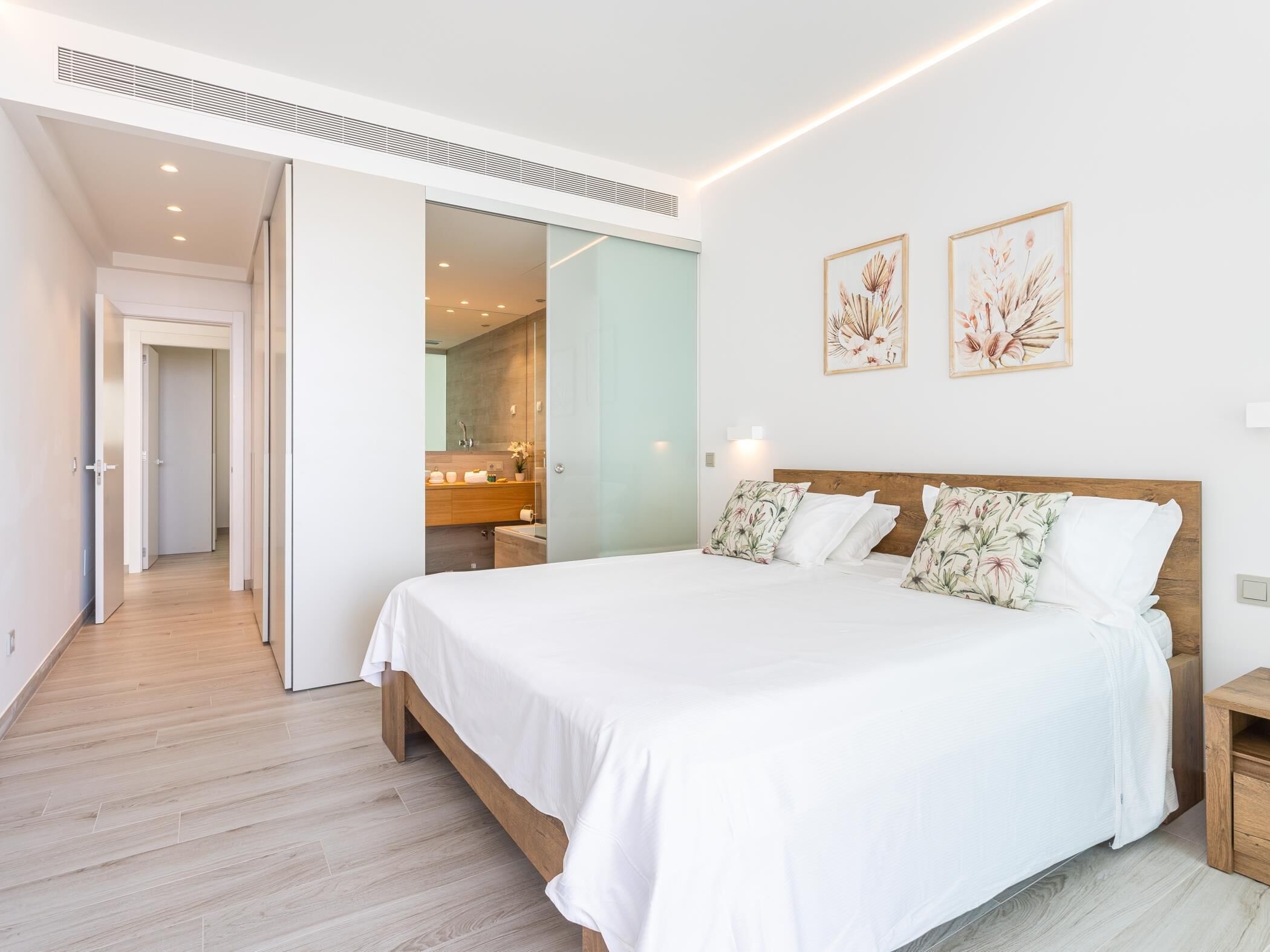 2 Schlafzimmer, Bügeleisen/Bügelbrett, Internetzugang, Bettwäsche