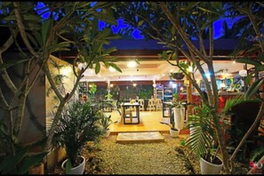 Exterior - Adriana's Place Tropical Guesthouse (Panglao)