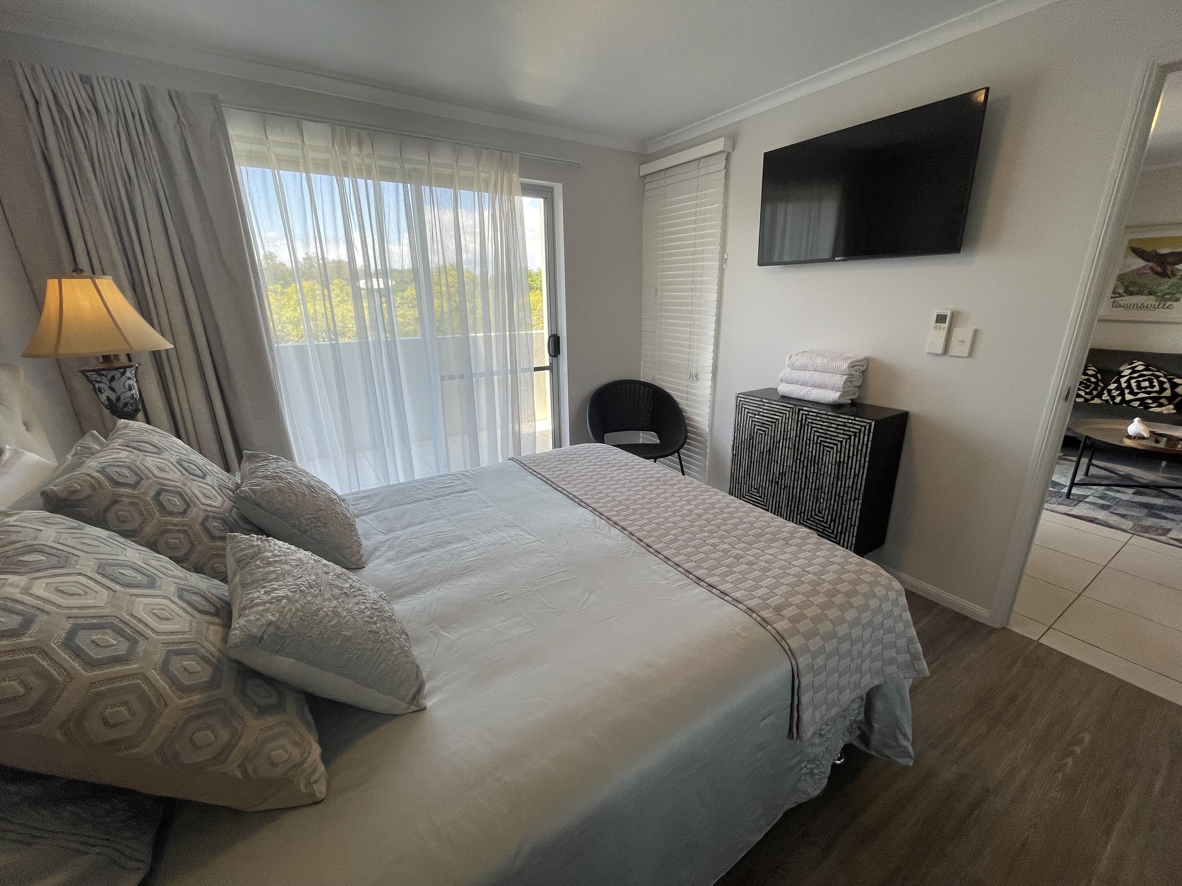 Premium Apartment | Living area