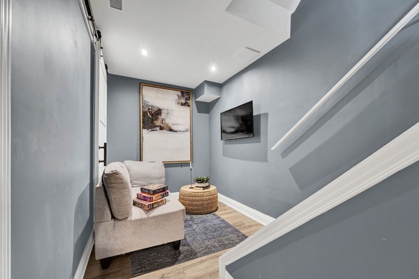 Televisor intel·ligent i llibres