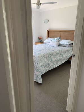 1 bedroom, desk, iron/ironing board, WiFi