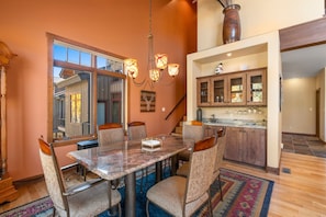 Dining - Hot Tub & Pool, Pickle Ball, Hiking/Fishing Close! (Durango)