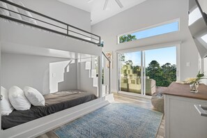 4 chambres, fer et planche à repasser, Wi-Fi, draps fournis