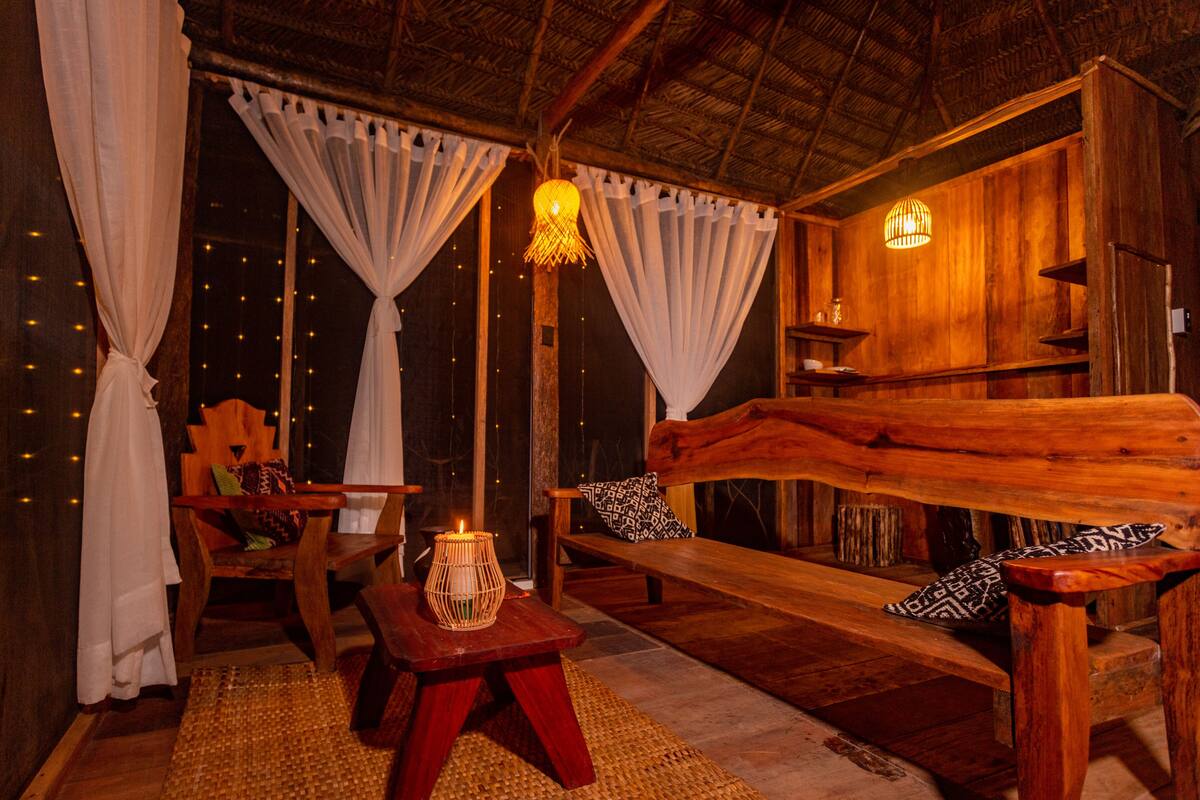 Deluxe Villa, Multiple Bedrooms, Garden View, Garden Area | 11 bedrooms, bed sheets