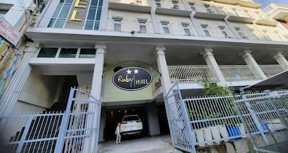 RUBY HOTEL