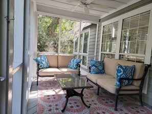 Property grounds - Sandy Bottoms NEWLY RENOVATED 4 BEDROOMS! (Bald Head Island)