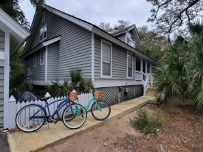 Exterior - Sandy Bottoms NEWLY RENOVATED 4 BEDROOMS! (Bald Head Island)