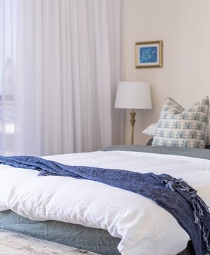 2 bedrooms, iron/ironing board, WiFi, bed sheets - Bimbajong Pines - Oceanstays (Yamba)