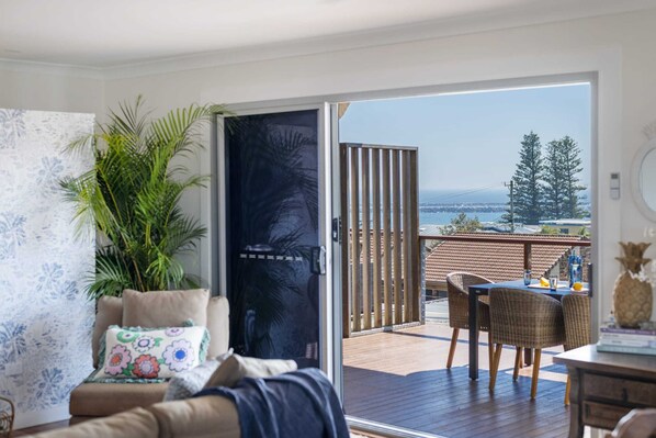 Télévision, espaces bureaux