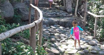 Room in Villa - Outback Retreat Hotel