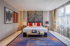 埃及棉床單、高級寢具、免費迷你吧物品、客房內保險箱