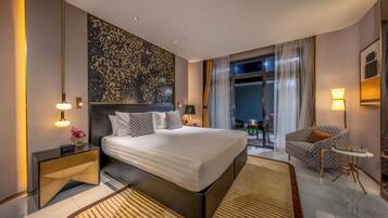 Egyptian cotton sheets, premium bedding, free minibar items